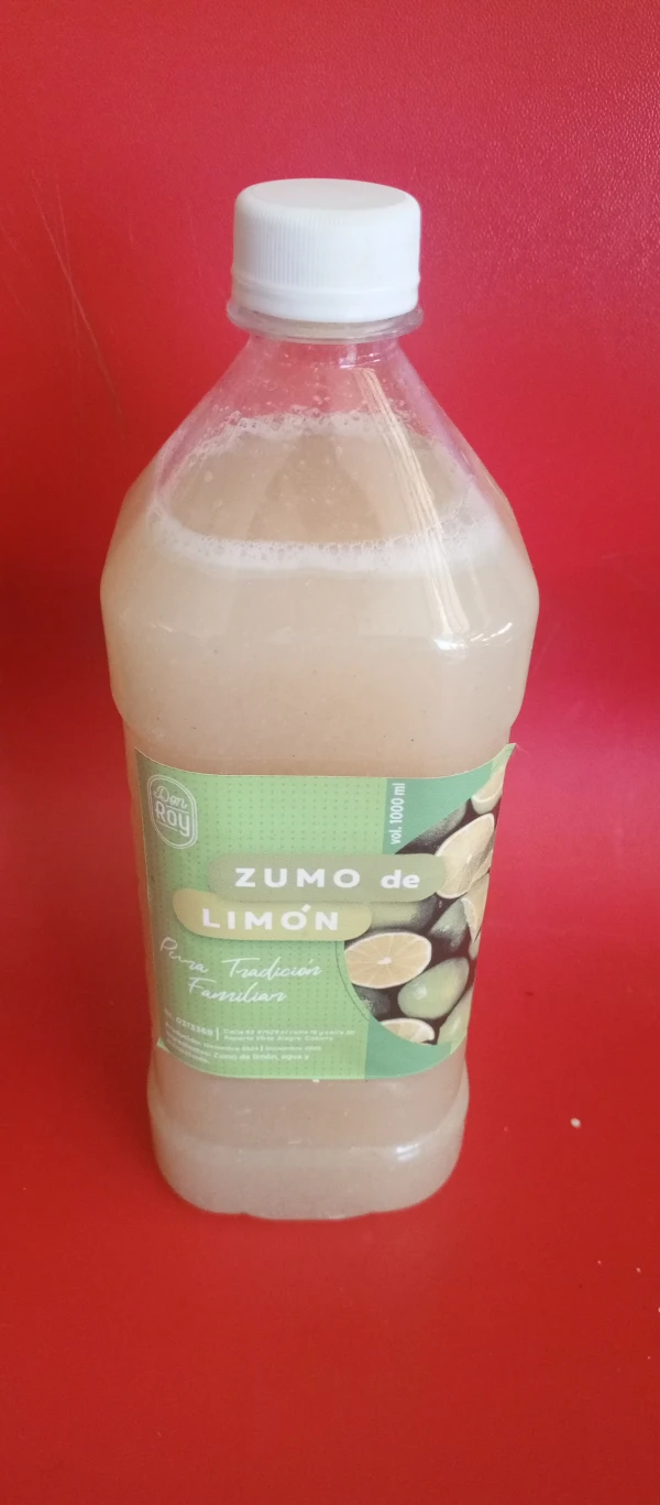 Zumo de limón's foto | Café Crystal |  BizneCubano