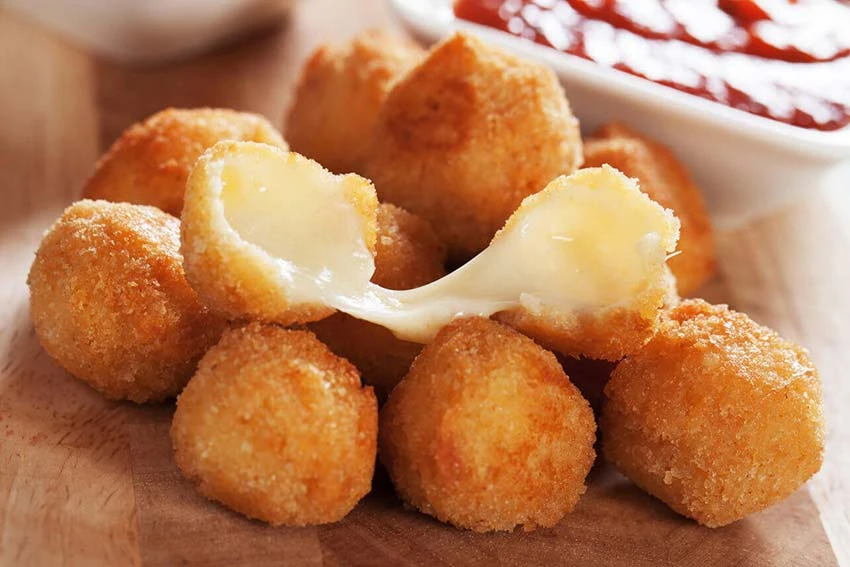 Bolitas de queso's foto | Café Crystal |  BizneCubano